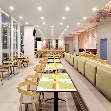 Hotel Ibis Styles Bogor Pajajaran Exterior foto