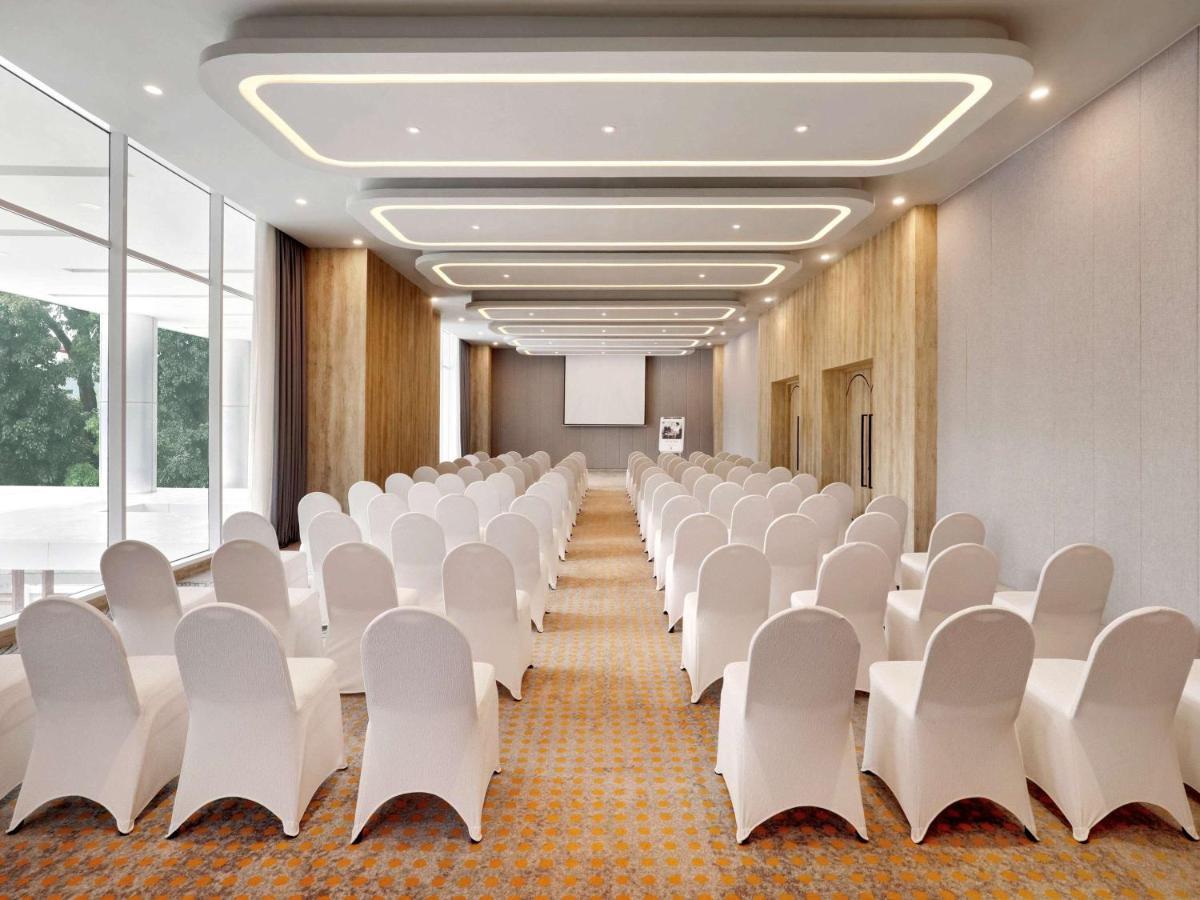 Hotel Ibis Styles Bogor Pajajaran Exterior foto
